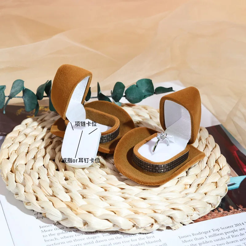 Personalized Cartoon Ring Box Western Cowboy Hat Box Flocked Creative Storage Brown Jewelry Boxes