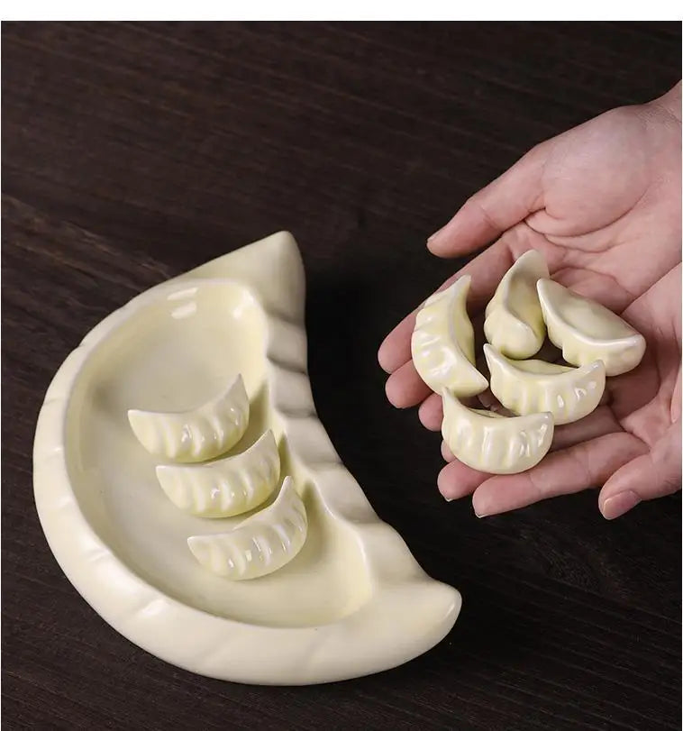 Dumpling Shape Chopsticks Rest